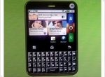 Motorola Charm for easy communication in popular social networks  - изображение