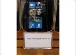  Operator Orange has sold all the stocks of Nokia Lumia 800 - изображение