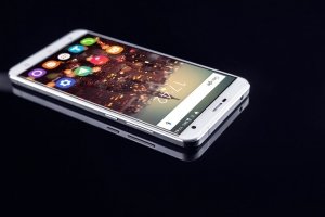 Компания Oukitel готовит запустить в продажу смартфон Oukitel K6000 Premium с 6ГБ - изображение