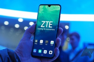 Дебют новенького ZTE Axon 10 Pro 5G - изображение