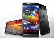 Анонсирован тонкий Android-смартфон Motorola RAZR M - изображение